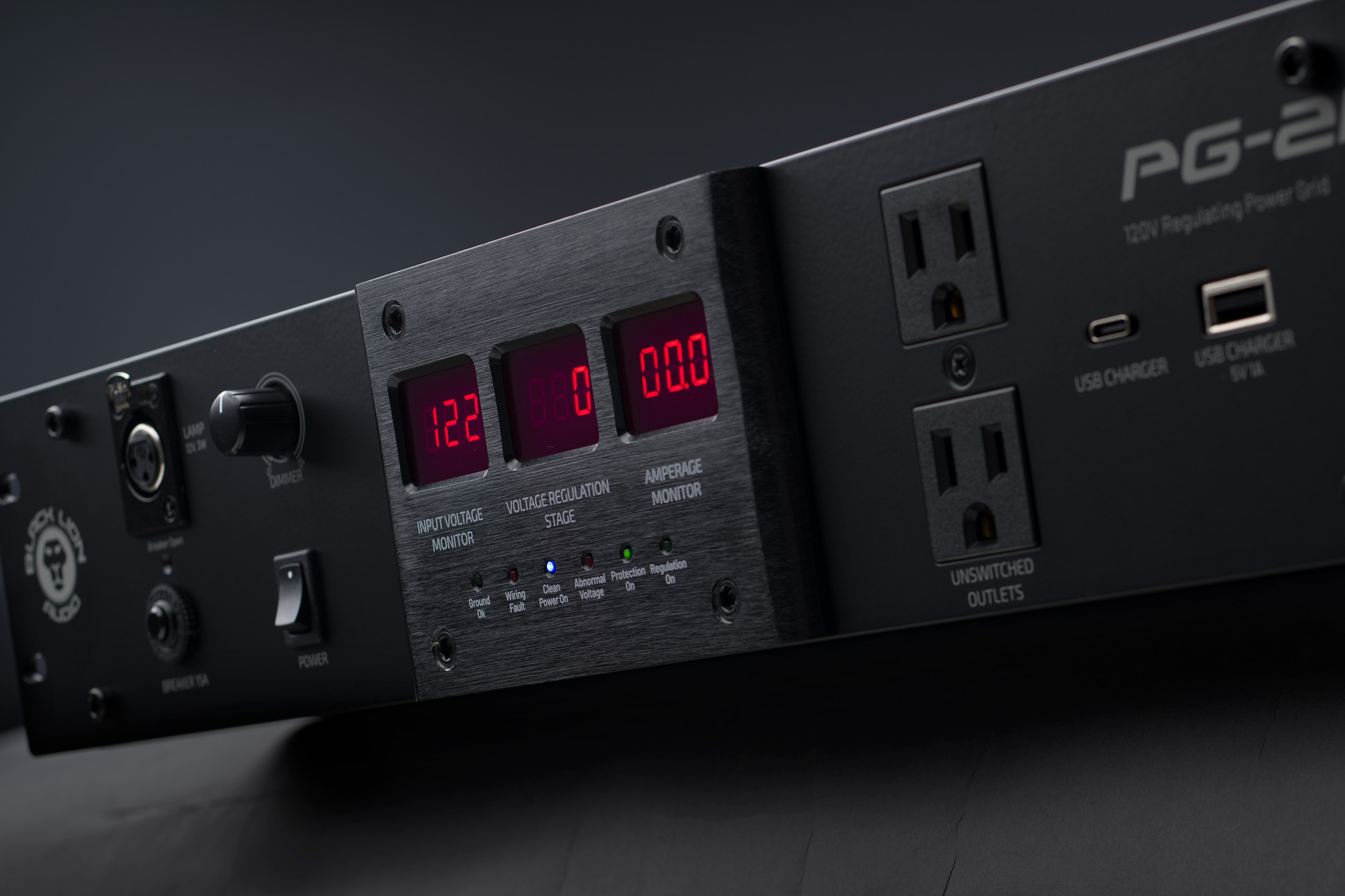 PG-2R Voltage Regulator and Power Conditioner – Black Lion Audio
